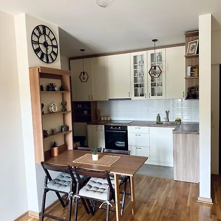 Aurora Apartment *