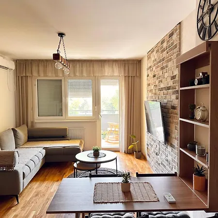 Aurora Apartment Becej