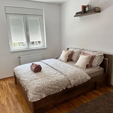 Apartment Aurora Becej