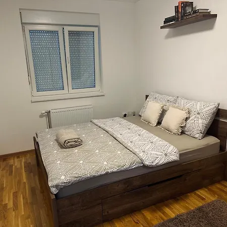 Aurora Apartment